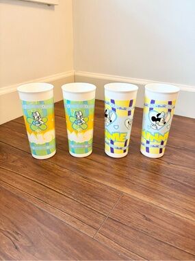 Vintage Disney Tupperware Tumbler Cups - set of 4 Minnie and Daisy